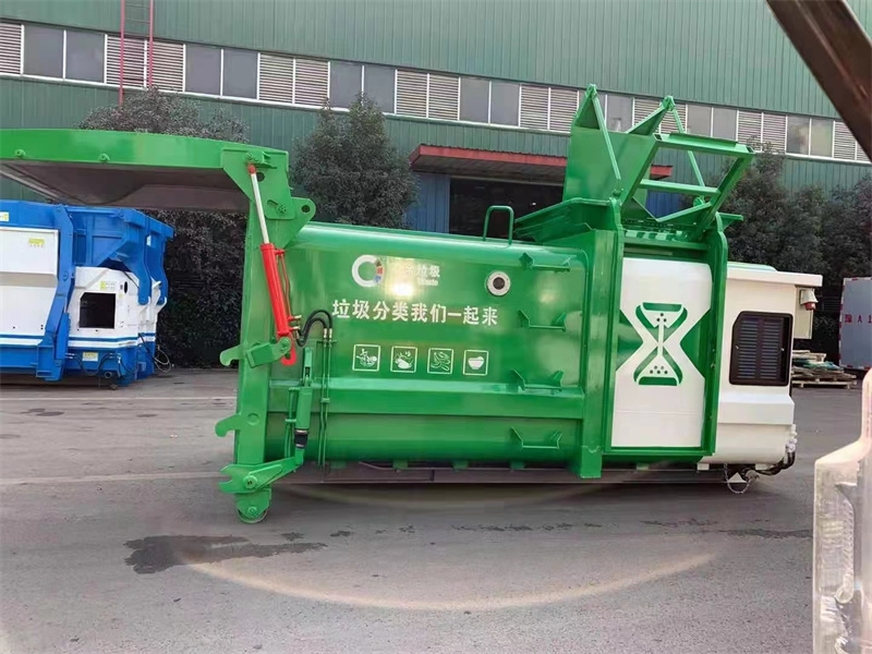 �ƄӲ͏N�������s��