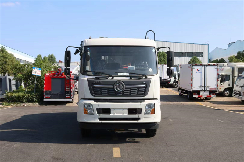 ���\18�����s����܇